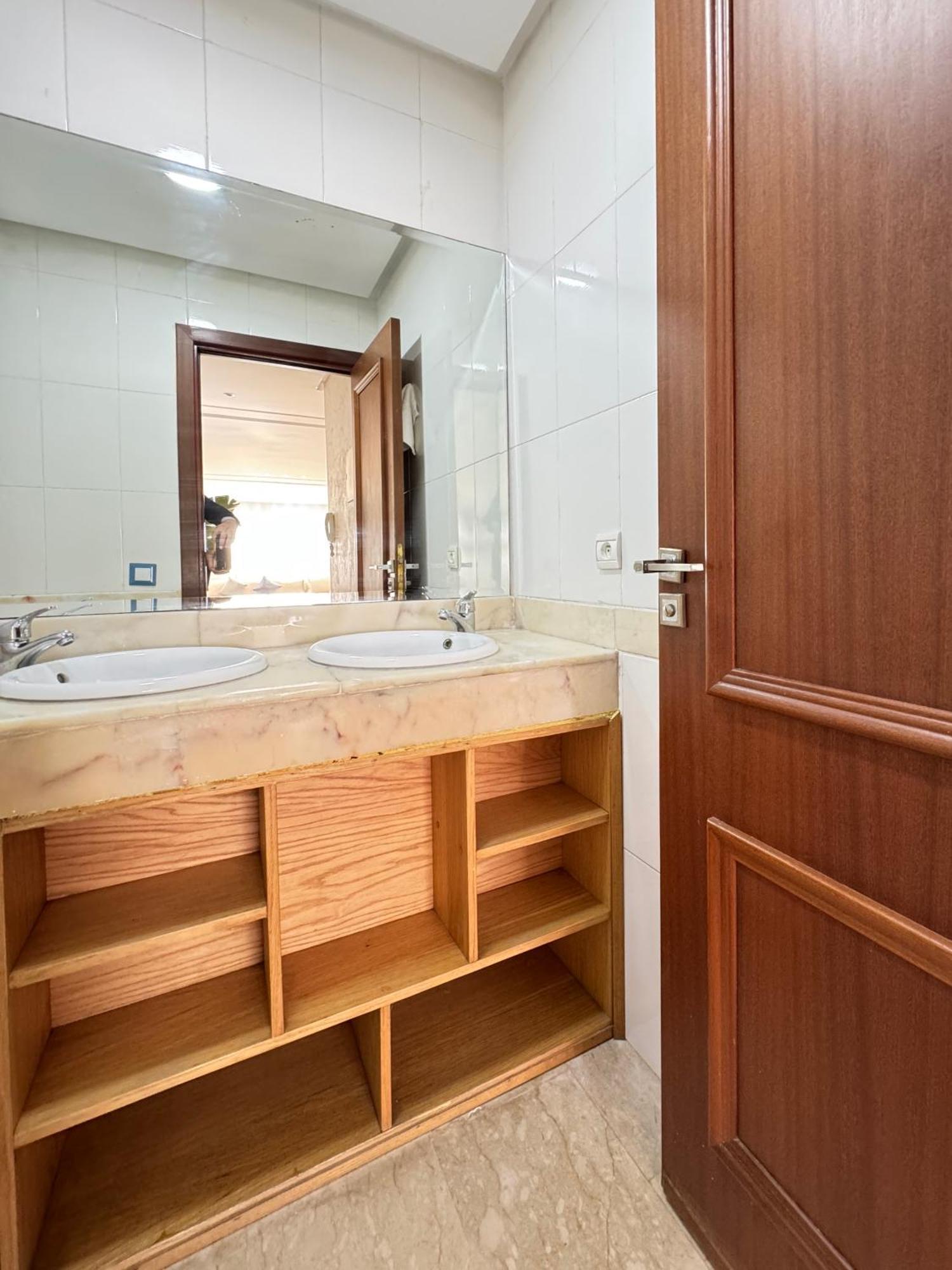 Apartamento Suitouiss - Agdal 4 - A 2 Minutes De La Gare De Train Tgv